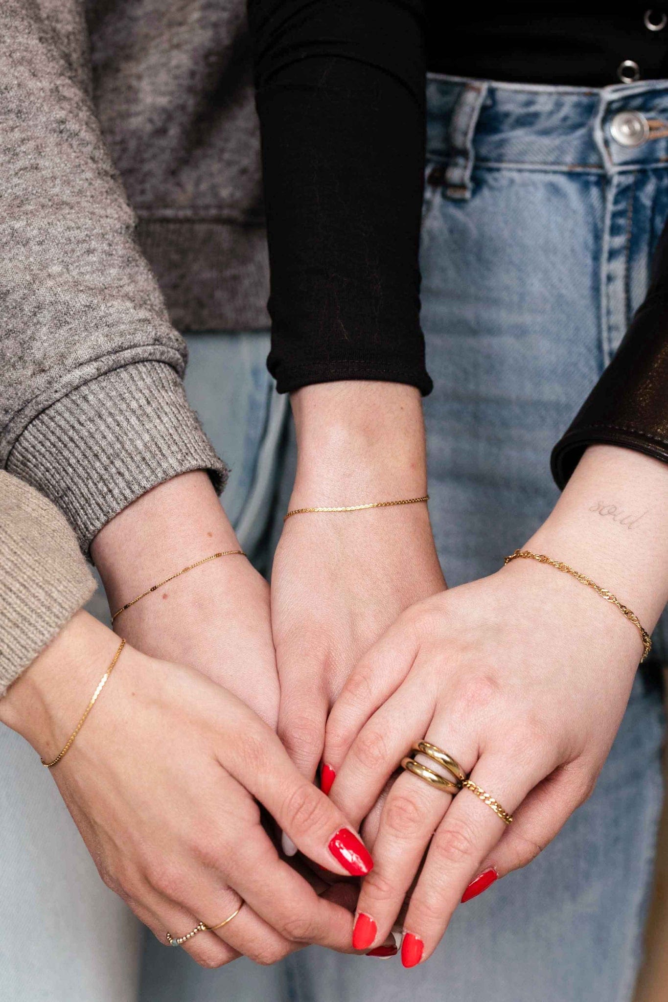Eternal Bracelets for Three | in Berlin
