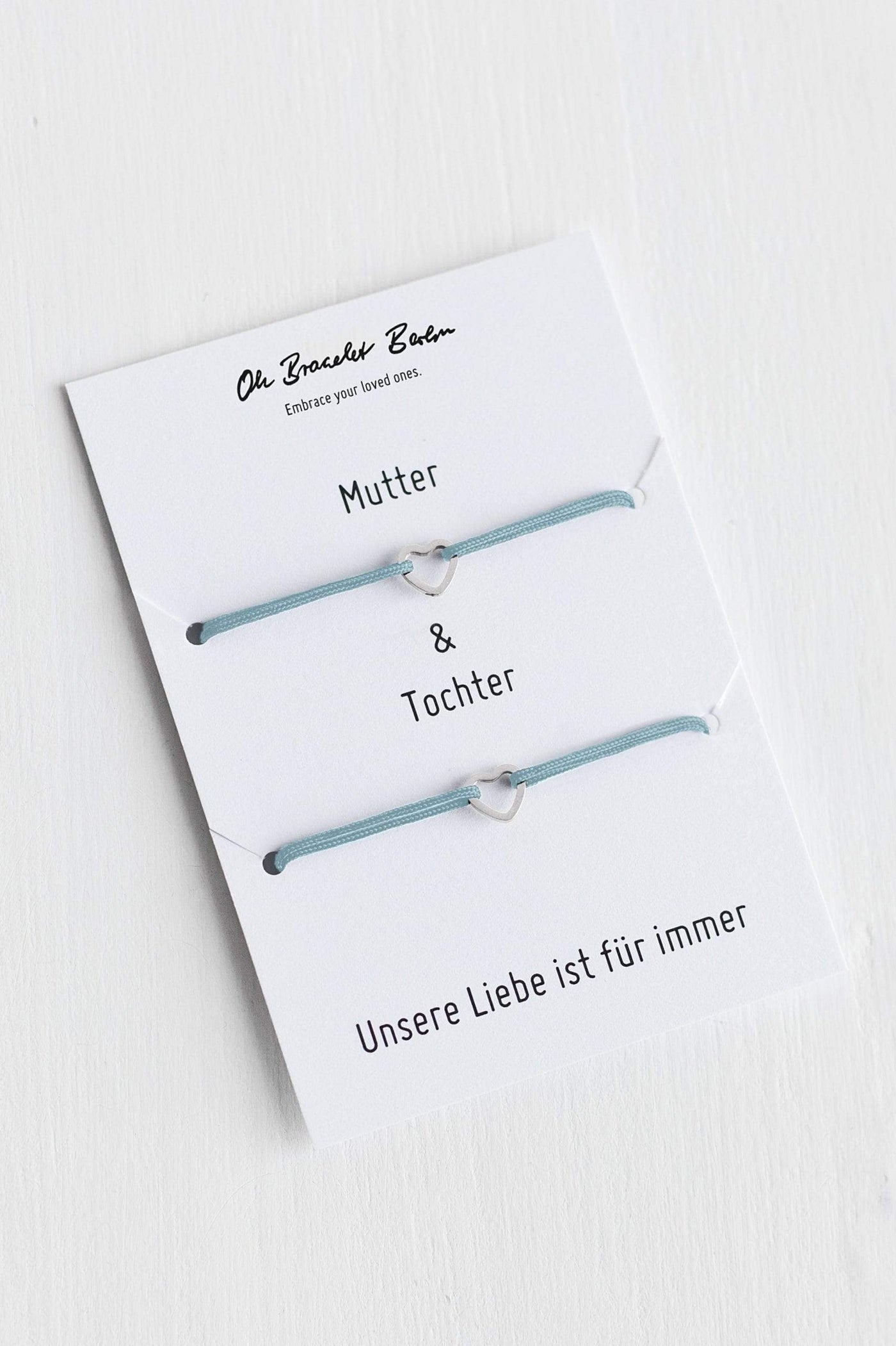 Mutter Tochter Armband an einer Karte mit kurzem Liebesspruch von Oh Bracelet Berlin